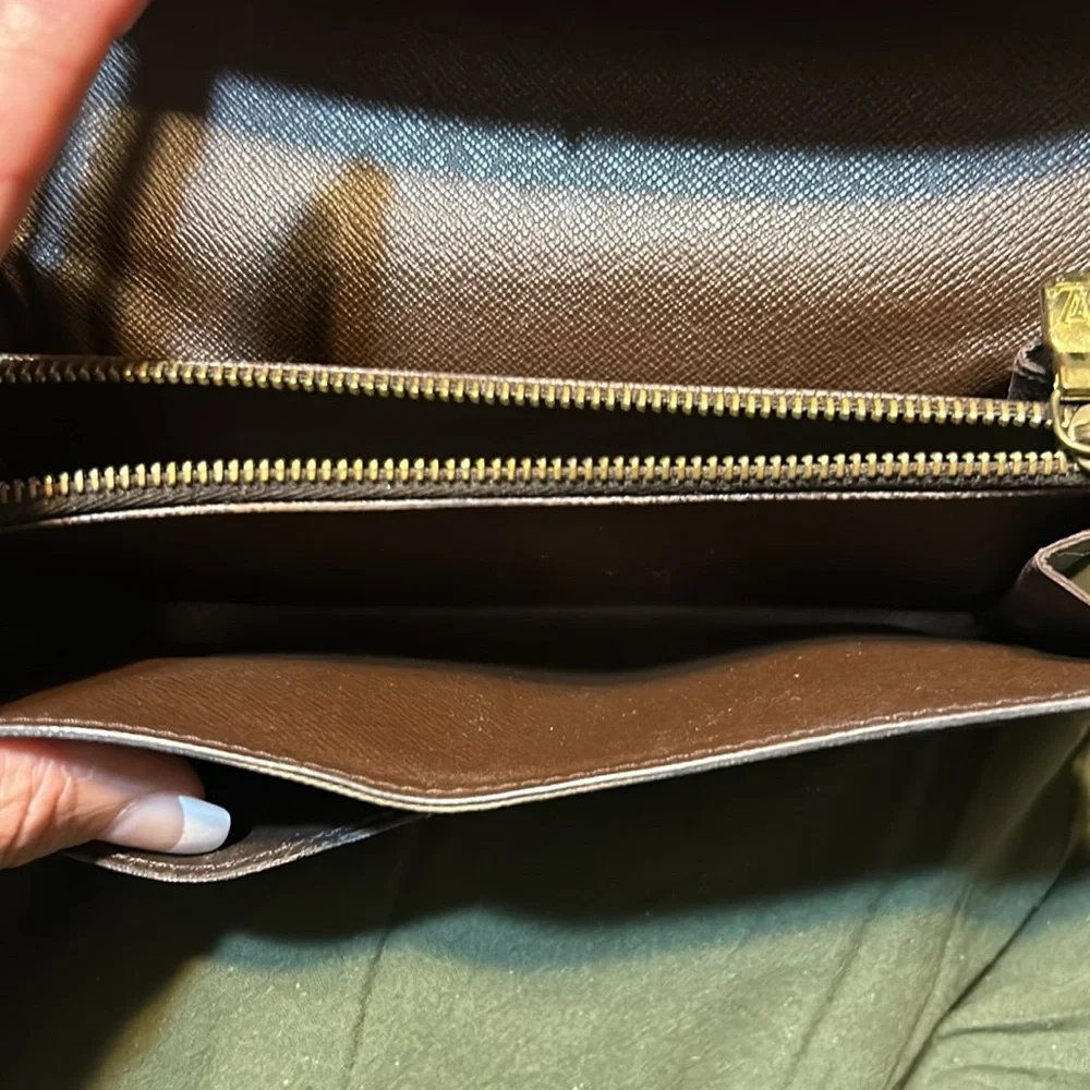 Revamped Louis Vuitton wallet Authentic - Picture 8 of 15